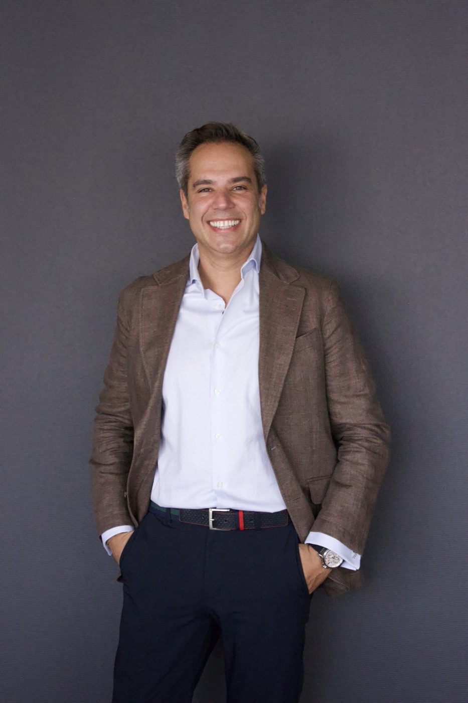 Roberto Lorente con americana de tweed